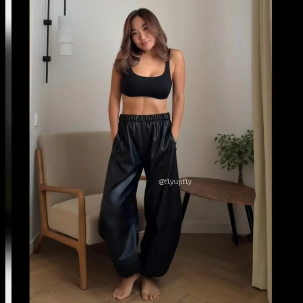 Zara Faux Leather Balloon Pants Black Size S
